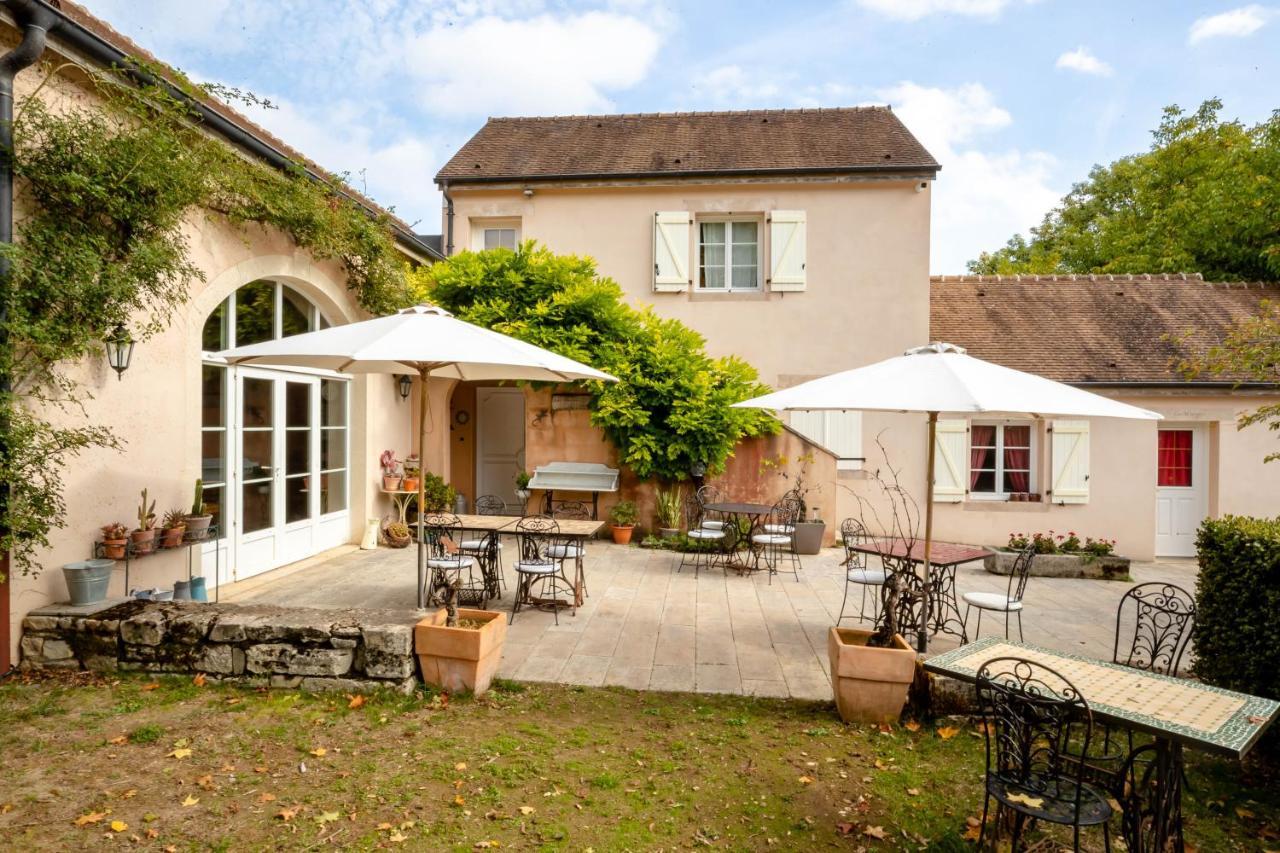 Domaine De La Combotte Bed & Breakfast Nantoux Bagian luar foto