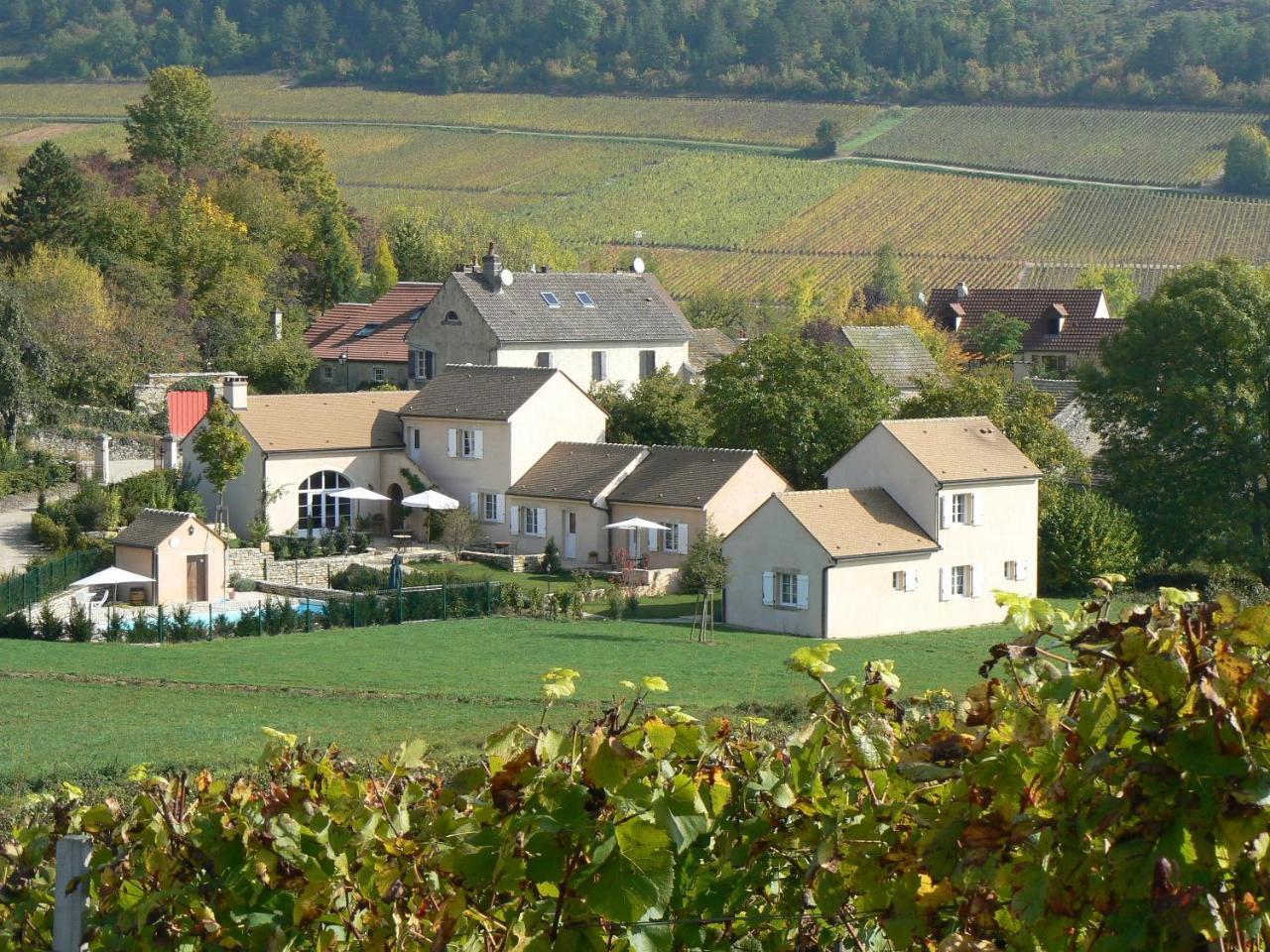 Domaine De La Combotte Bed & Breakfast Nantoux Bagian luar foto