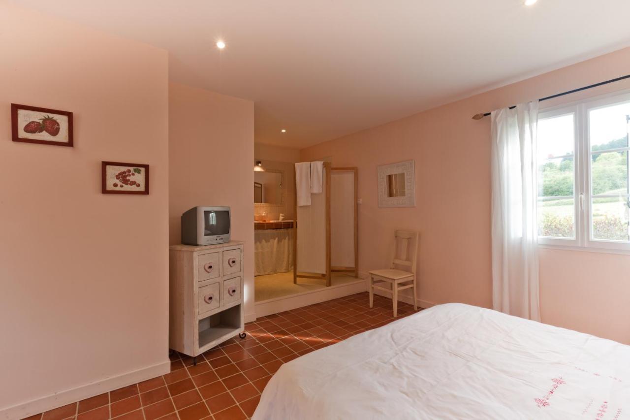 Domaine De La Combotte Bed & Breakfast Nantoux Bagian luar foto